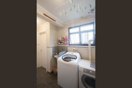 Apartamento para alugar com 163m², 4 quartos e 3 vagasÁrea de Serviço