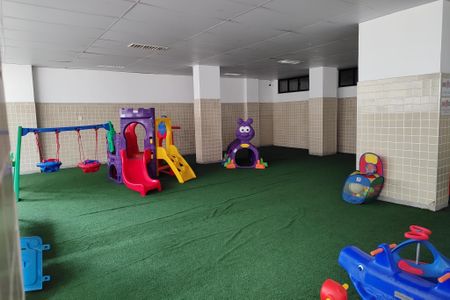 Apartamento à venda com 85m², 2 quartos e 1 vaga Apartamento à venda com 85m², 2 quartos e 1 vagaÁrea comum - Playground