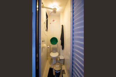 Apartamento à venda com 85m², 2 quartos e 1 vaga Apartamento à venda com 85m², 2 quartos e 1 vagaBanheiro de serviço