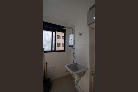 Apartamento para alugar com 52m², 2 quartos e 1 vaga Apartamento para alugar com 52m², 2 quartos e 1 vagaCozinha e Área de Serviço