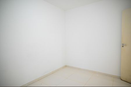 Apartamento à venda com 47m², 2 quartos e 1 vagaQuarto 2