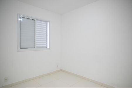 Apartamento à venda com 47m², 2 quartos e 1 vagaQuarto 2