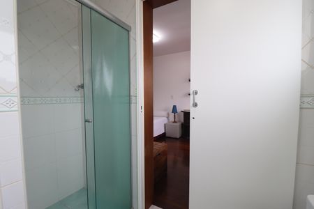 Apartamento à venda com 140m², 3 quartos e 2 vagasBanheiro Quarto 3 suíte