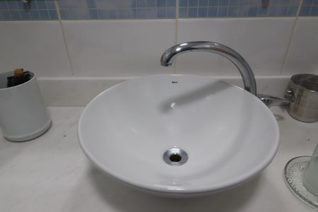 Apartamento à venda com 140m², 3 quartos e 2 vagasBanheiro Quarto 2 suíte