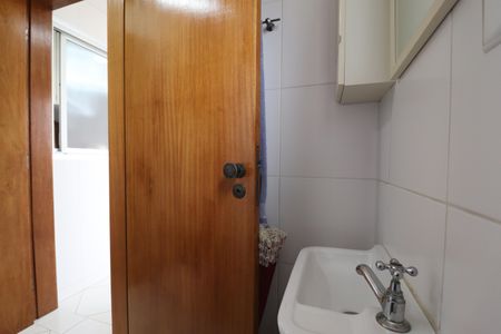 Apartamento à venda com 140m², 3 quartos e 2 vagasBanheiro de Serviço