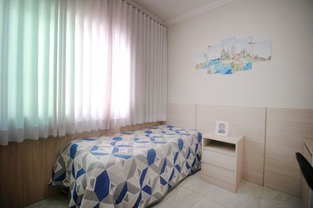 Casa à venda com 360m², 6 quartos e 3 vagasQuarto 2