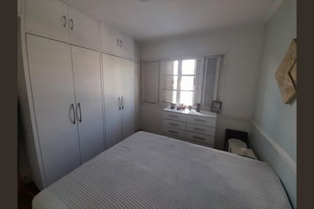 Casa à venda com 210m², 4 quartos e 2 vagas Casa à venda com 210m², 4 quartos e 2 vagasQuarto 1