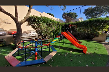 Apartamento para alugar com 52m², 2 quartos e 1 vaga Apartamento para alugar com 52m², 2 quartos e 1 vagaÁrea comum - Playground