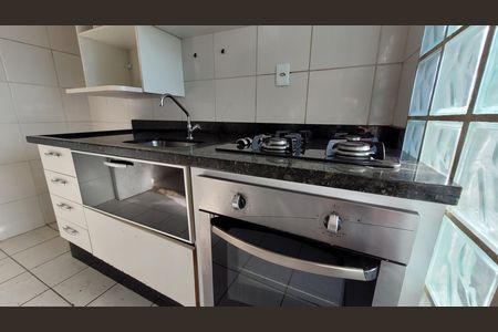 Apartamento para alugar com 52m², 2 quartos e 1 vaga Apartamento para alugar com 52m², 2 quartos e 1 vagaCozinha Fogão