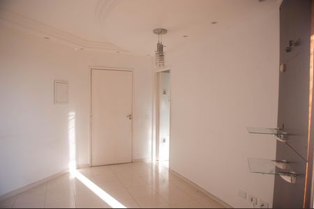 Apartamento para alugar com 52m², 2 quartos e 1 vaga Apartamento para alugar com 52m², 2 quartos e 1 vagaSala
