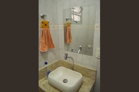 Casa à venda com 126m², 2 quartos e 3 vagasBanheiro