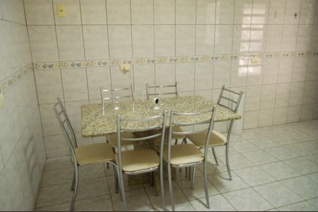 Casa à venda com 126m², 2 quartos e 3 vagasCozinha