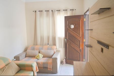 Casa à venda com 126m², 2 quartos e 3 vagasSala