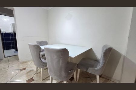 Casa à venda com 135m², 3 quartos e 1 vaga Casa à venda com 135m², 3 quartos e 1 vagaCopa