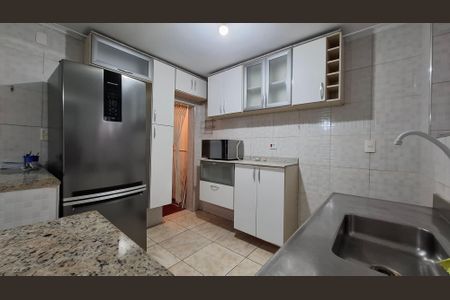 Casa à venda com 135m², 3 quartos e 1 vaga Casa à venda com 135m², 3 quartos e 1 vagaCozinha