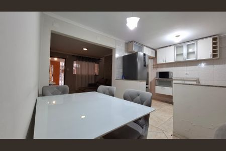 Casa à venda com 135m², 3 quartos e 1 vaga Casa à venda com 135m², 3 quartos e 1 vagaCopa