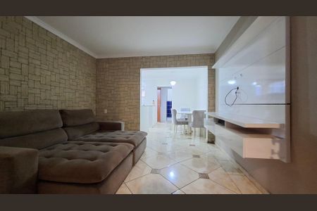 Casa à venda com 135m², 3 quartos e 1 vaga Casa à venda com 135m², 3 quartos e 1 vagaSala