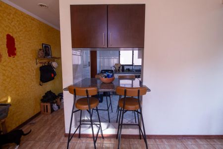 Apartamento para alugar com 65m², 2 quartos e 1 vaga Apartamento para alugar com 65m², 2 quartos e 1 vagaCozinha