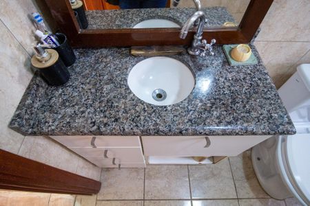 Apartamento para alugar com 65m², 2 quartos e 1 vaga Apartamento para alugar com 65m², 2 quartos e 1 vagaBanheiro