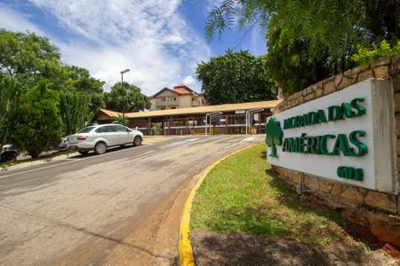 Apartamento para alugar com 65m², 2 quartos e 1 vaga Apartamento para alugar com 65m², 2 quartos e 1 vagaFachada