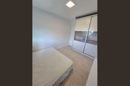 Apartamento à venda com 130m², 3 quartos e 2 vagasQuarto