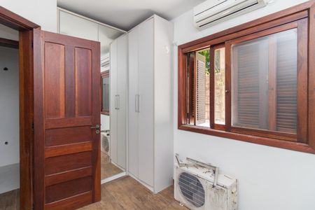 Quarto  de casa de condomínio à venda com 2 quartos, 146m² em Sétimo Céu, Porto Alegre