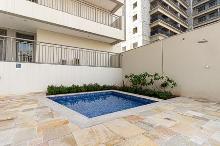 Apartamento à venda com 69m², 2 quartos e 1 vagaÁrea comum - Piscina