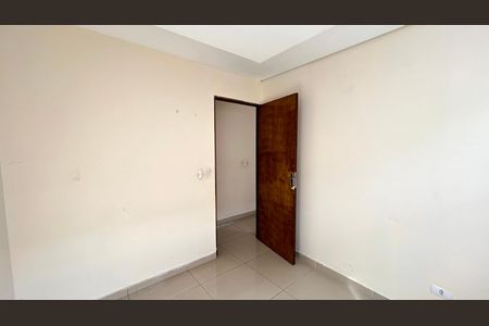 Quarto 2 de casa para alugar com 2 quartos, 80m² em Parque Sao Miguel, Guarulhos