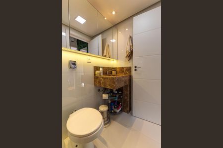 Apartamento à venda com 114m², 2 quartos e sem vagaBanheiro