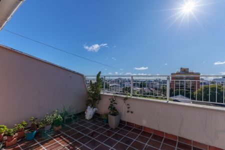 Apartamento à venda com 114m², 2 quartos e sem vagaTerraço