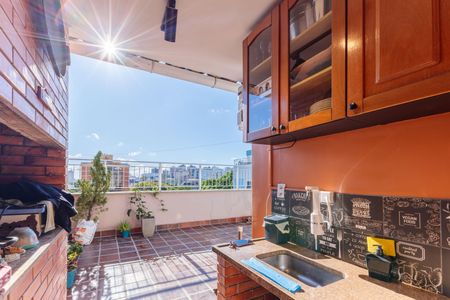 Apartamento à venda com 114m², 2 quartos e sem vagaTerraço