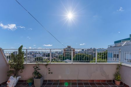 Apartamento à venda com 114m², 2 quartos e sem vagaTerraço