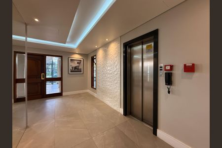 Apartamento à venda com 114m², 2 quartos e sem vagaHall de entrada