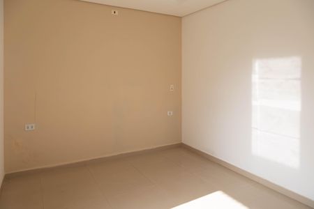 Casa para alugar com 145m², 2 quartos e 2 vagasSuíte