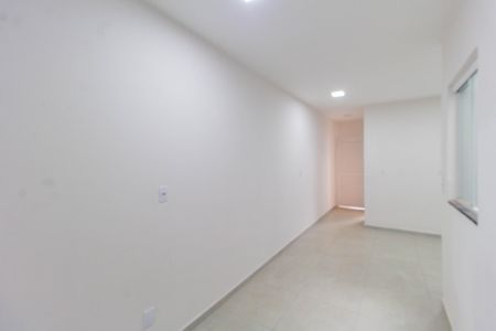 Casa à venda com 50m², 2 quartos e 1 vagaSala/Cozinha