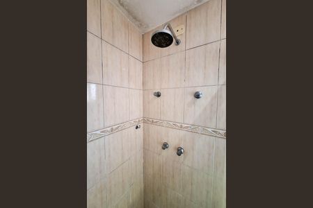 Casa de condomínio para alugar com 337m², 3 quartos e 3 vagasBanheiro da Suíte 3