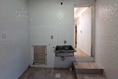 Casa de condomínio para alugar com 337m², 3 quartos e 3 vagasÁrea de Serviço