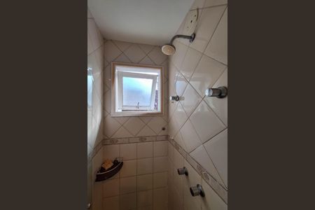 Casa de condomínio para alugar com 337m², 3 quartos e 3 vagasBanheiro da Suíte 2