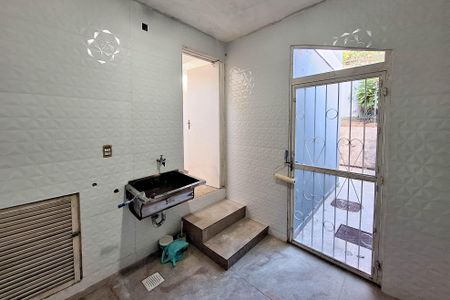 Casa de condomínio para alugar com 337m², 3 quartos e 3 vagasÁrea de Serviço