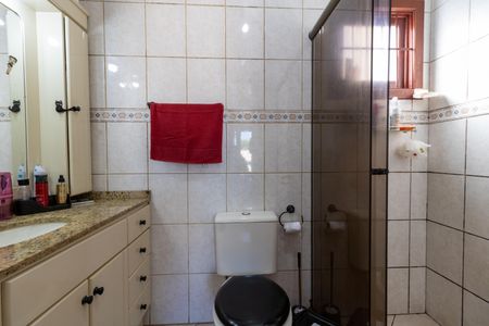 Casa à venda com 160m², 3 quartos e 2 vagasBanheiro da Suíte