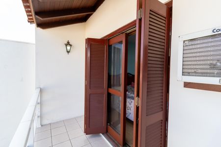 Casa à venda com 160m², 3 quartos e 2 vagasSacada da Suíte
