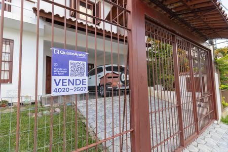Casa à venda com 160m², 3 quartos e 2 vagasPlaca
