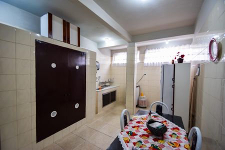 Casa de condomínio à venda com 115m², 3 quartos e 1 vaga Casa de condomínio à venda com 115m², 3 quartos e 1 vagaCozinha