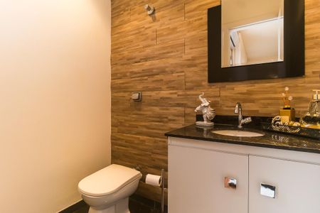 Casa para alugar com 300m², 3 quartos e 4 vagasLavabo