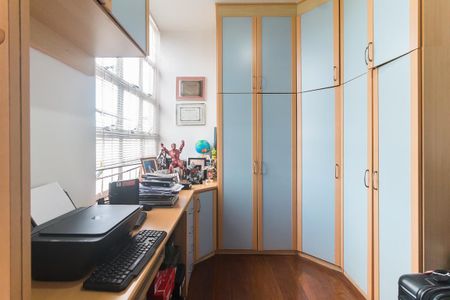 Casa para alugar com 300m², 3 quartos e 4 vagasQuarto 