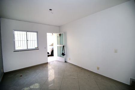 Apartamento para alugar com 80m², 2 quartos e 1 vagaSala