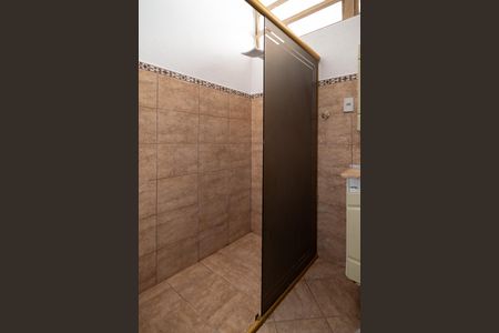 Apartamento à venda com 80m², 2 quartos e sem vagaBanheiro Social