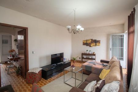 Casa à venda com 100m², 3 quartos e 1 vaga Casa à venda com 100m², 3 quartos e 1 vagaSala