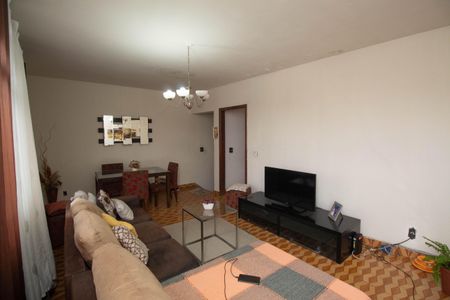 Casa à venda com 100m², 3 quartos e 1 vaga Casa à venda com 100m², 3 quartos e 1 vagaSala