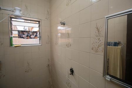 Casa à venda com 100m², 3 quartos e 1 vaga Casa à venda com 100m², 3 quartos e 1 vagaBanheiro da Suíte